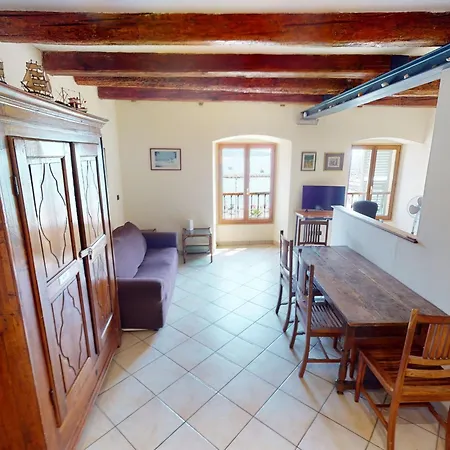 Loft 2 Pieces Vue Dans Vieille Ville, Plages A Deux Pas - Fr-1-196-195 아파트 *
