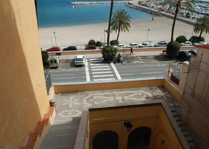 公寓 Loft 2 Pieces Vue Dans Vieille Ville, Plages A Deux Pas - Fr-1-196-195 芒通